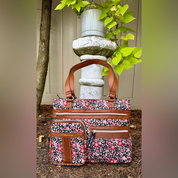 Lily Bloom Della Tote Bag Wildflower Meadows - Picture 3 of 11